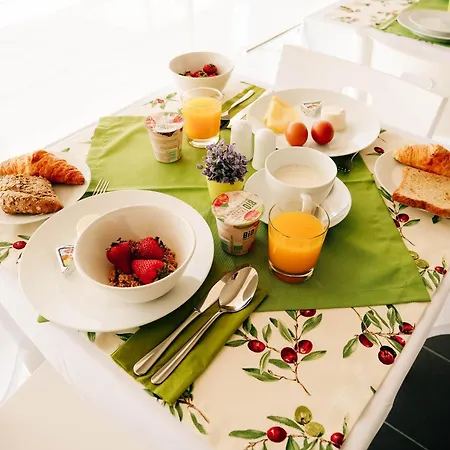 Casa Barcas Bed & Breakfast