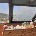 Casa Barcas Лориньян