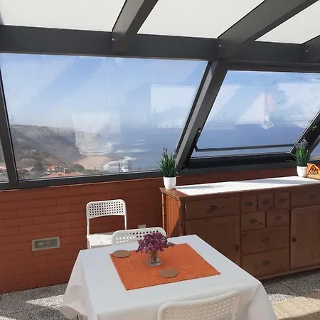 Casa Barcas לינה וארוחת בוקר לוריניה